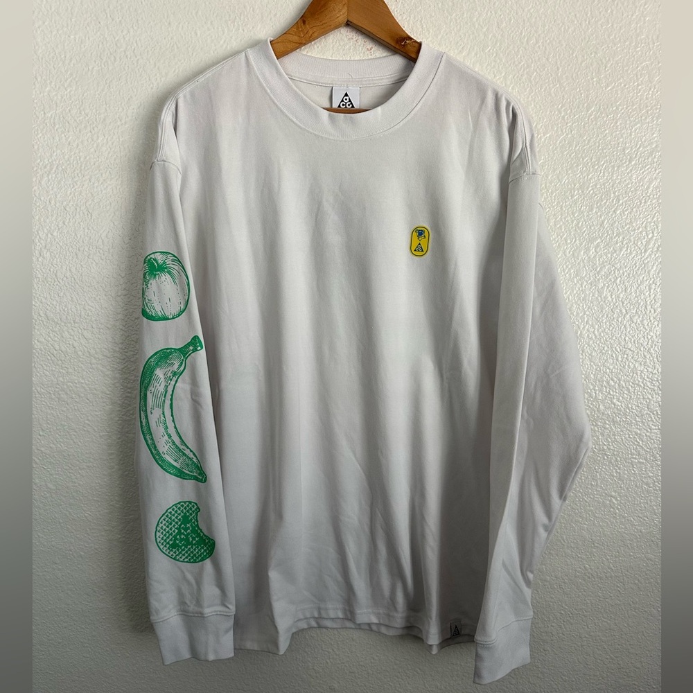 Nike ACG Trail Snacks Athletic Long Sleeve Shirt FV3488-121 Men’s Size Medium